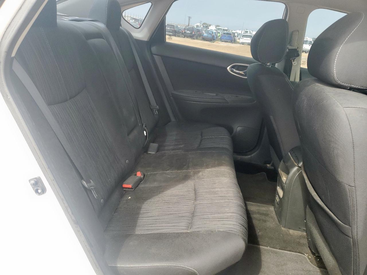 2018 Nissan Sentra S VIN: 3N1AB7AP0JL631910 Lot: 86521435