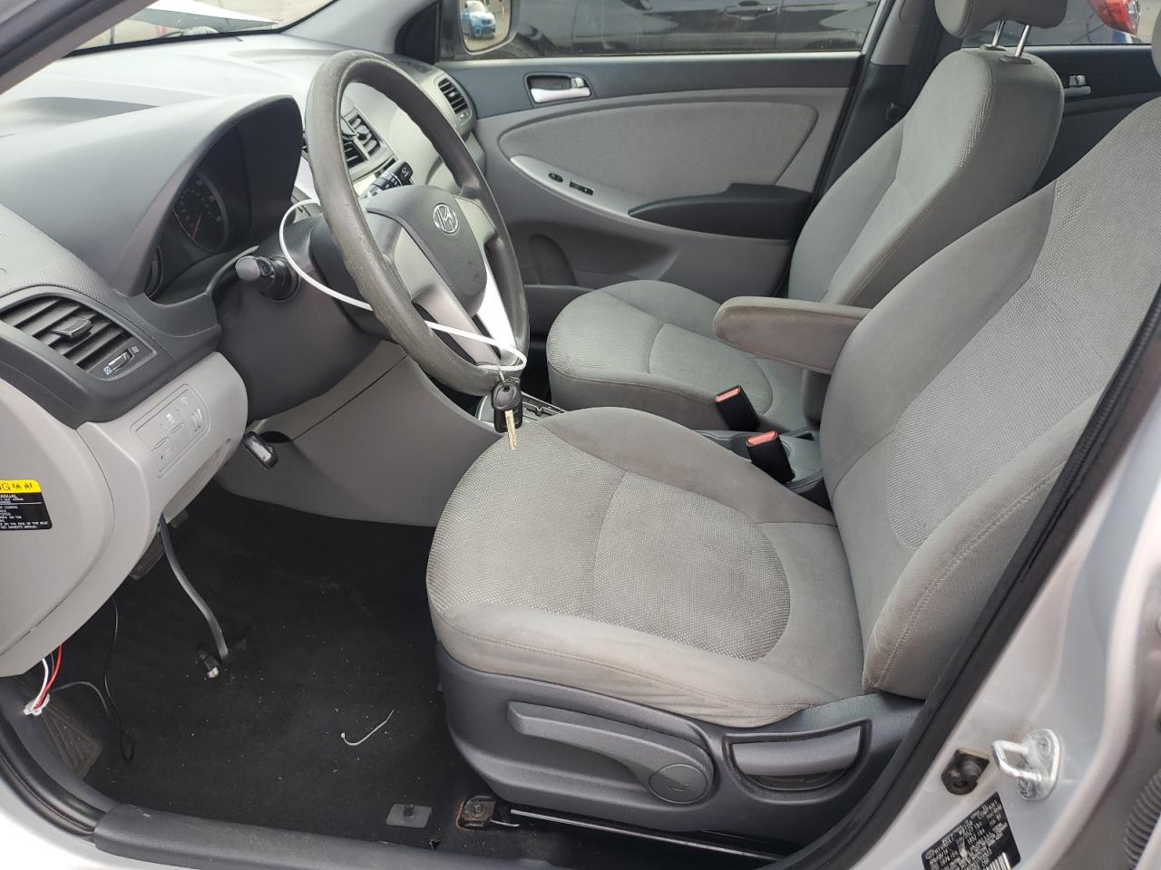 2014 Hyundai Accent Gls VIN: KMHCT4AE5EU703823 Lot: 86420595