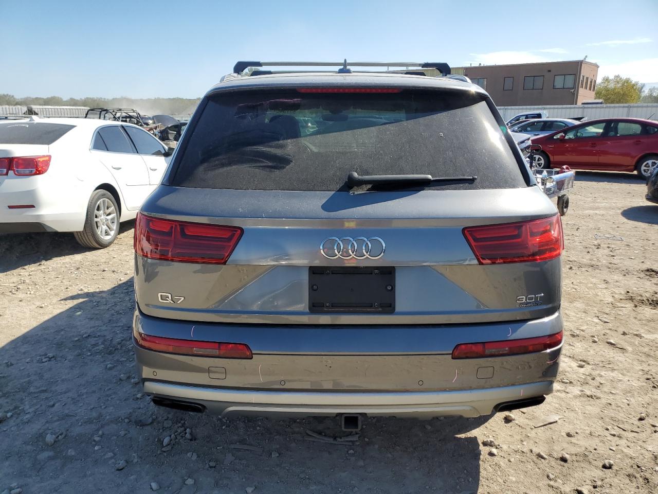 2017 Audi Q7 Premium Plus VIN: WA1LAAF70HD023457 Lot: 85754645