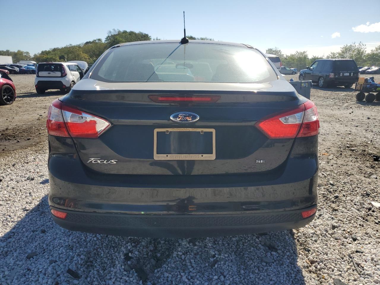 2014 Ford Focus Se VIN: 1FADP3F25EL252264 Lot: 86234415