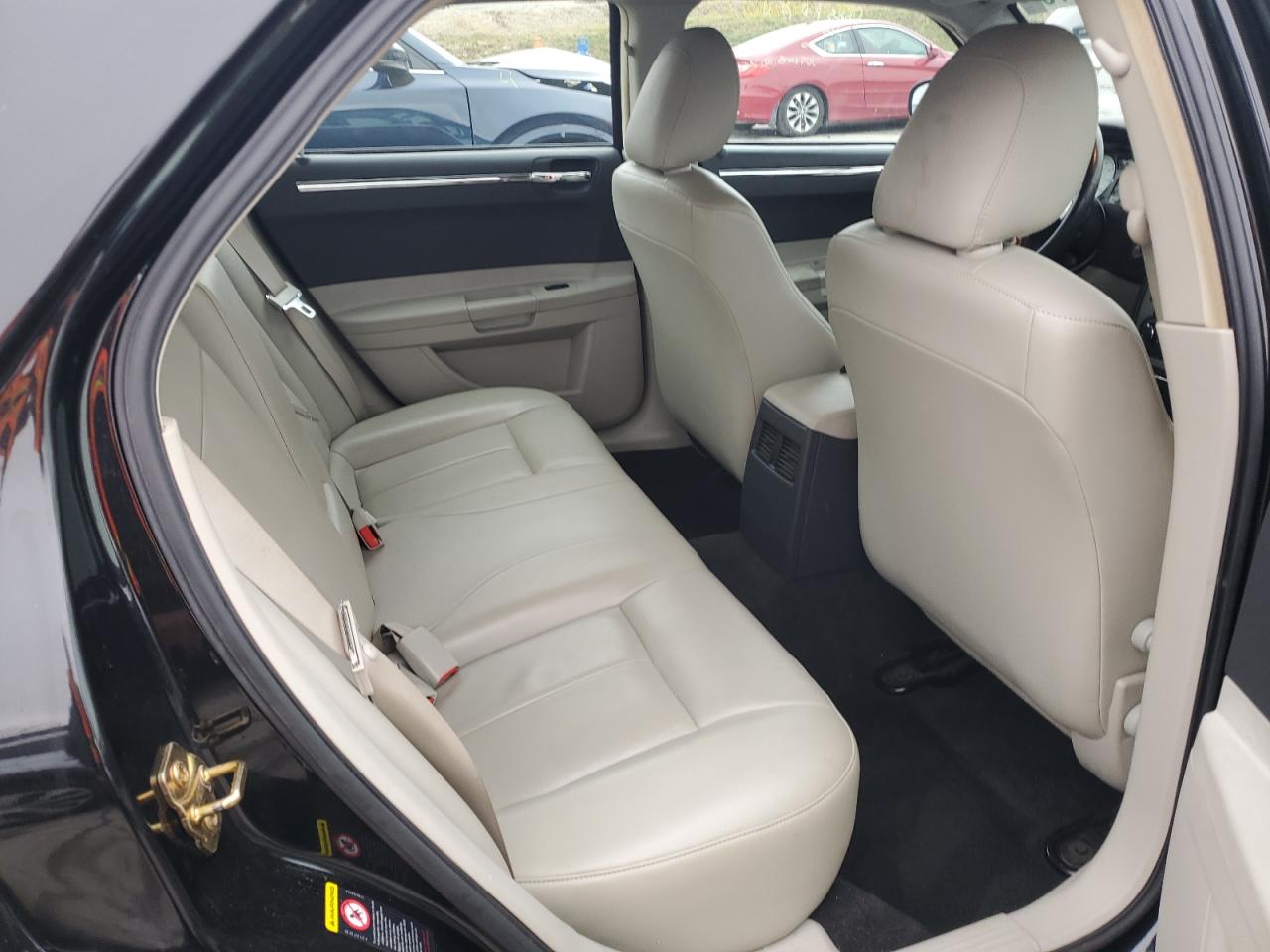 2005 Chrysler 300 Touring VIN: 2C3AA53G65H658274 Lot: 90227775