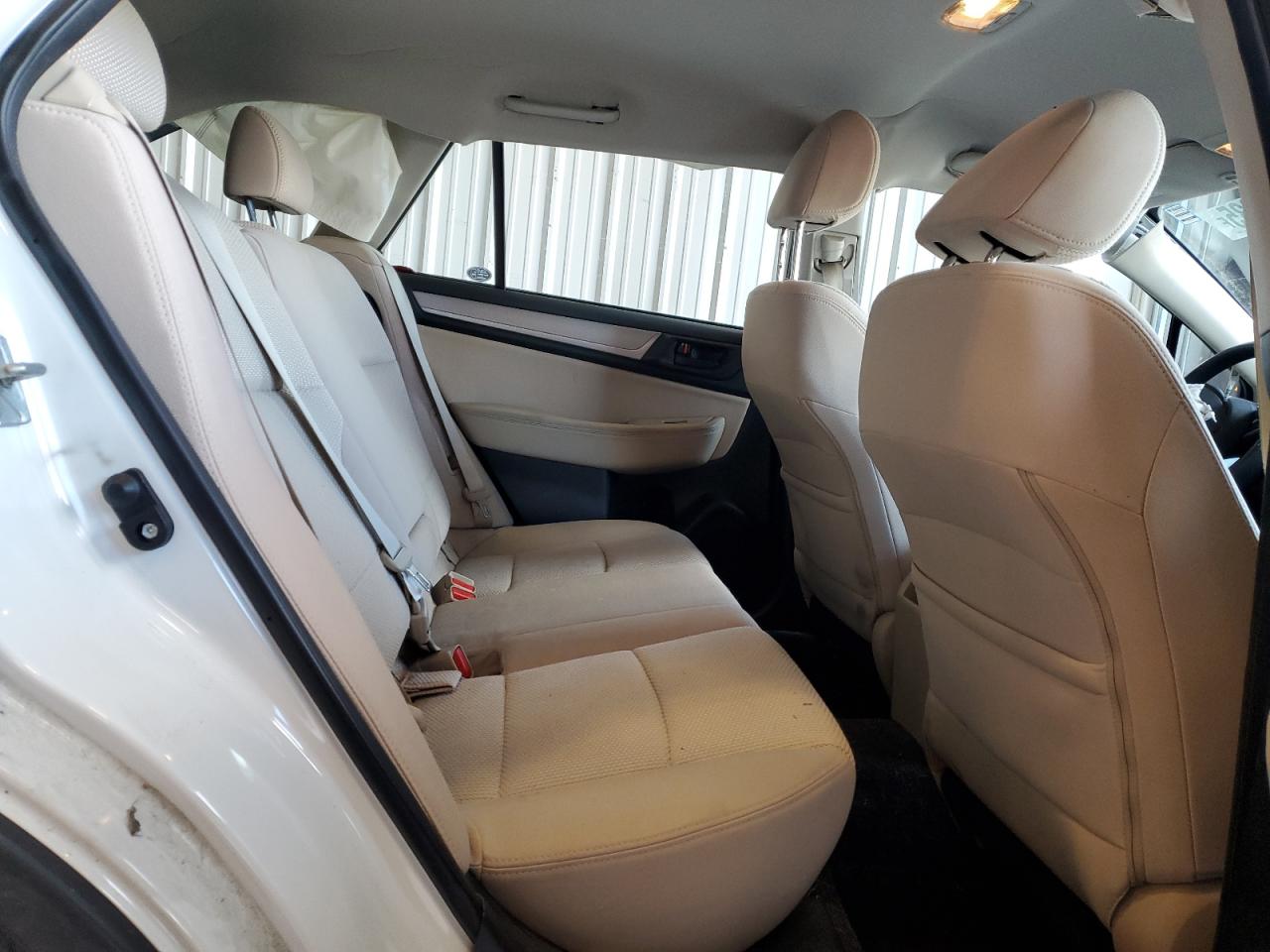 2018 Subaru Outback 2.5I VIN: 4S4BSAAC9J3207368 Lot: 82620335