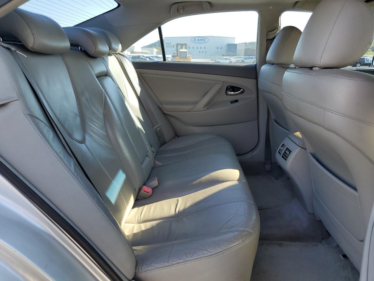 2007 Toyota Camry Hybrid VIN: JTNBB46K173012214 Lot: 82430095