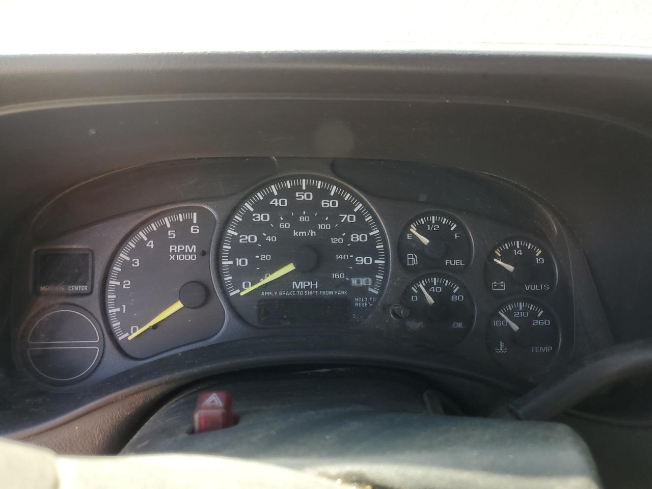 2001 Chevrolet Silverado K1500 VIN: 1GCEK14V21E266281 Lot: 84610505