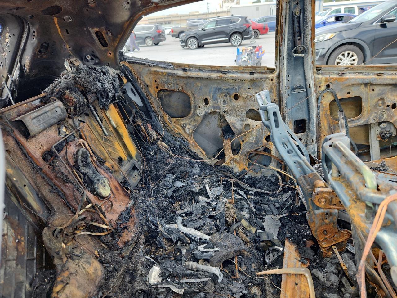 2018 Buick Encore Essence VIN: KL4CJCSB0JB525604 Lot: 93241375