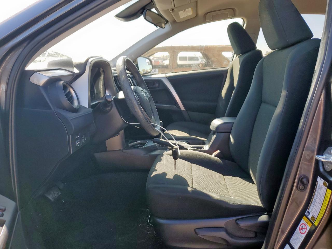 2017 Toyota Rav4 Le VIN: JTMZFREVXHJ142778 Lot: 82757655