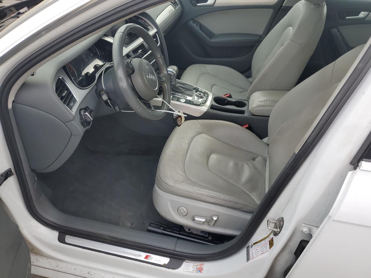 2016 Audi A4 Premium S-Line VIN: WAUBFAFL4GN001113 Lot: 89489635