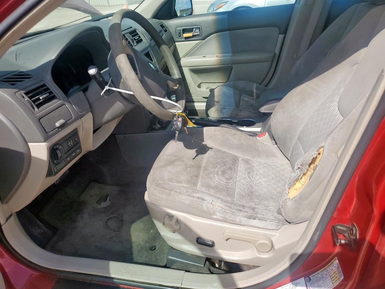 2010 Ford Fusion Se VIN: 3FAHP0HA4AR110830 Lot: 85003205
