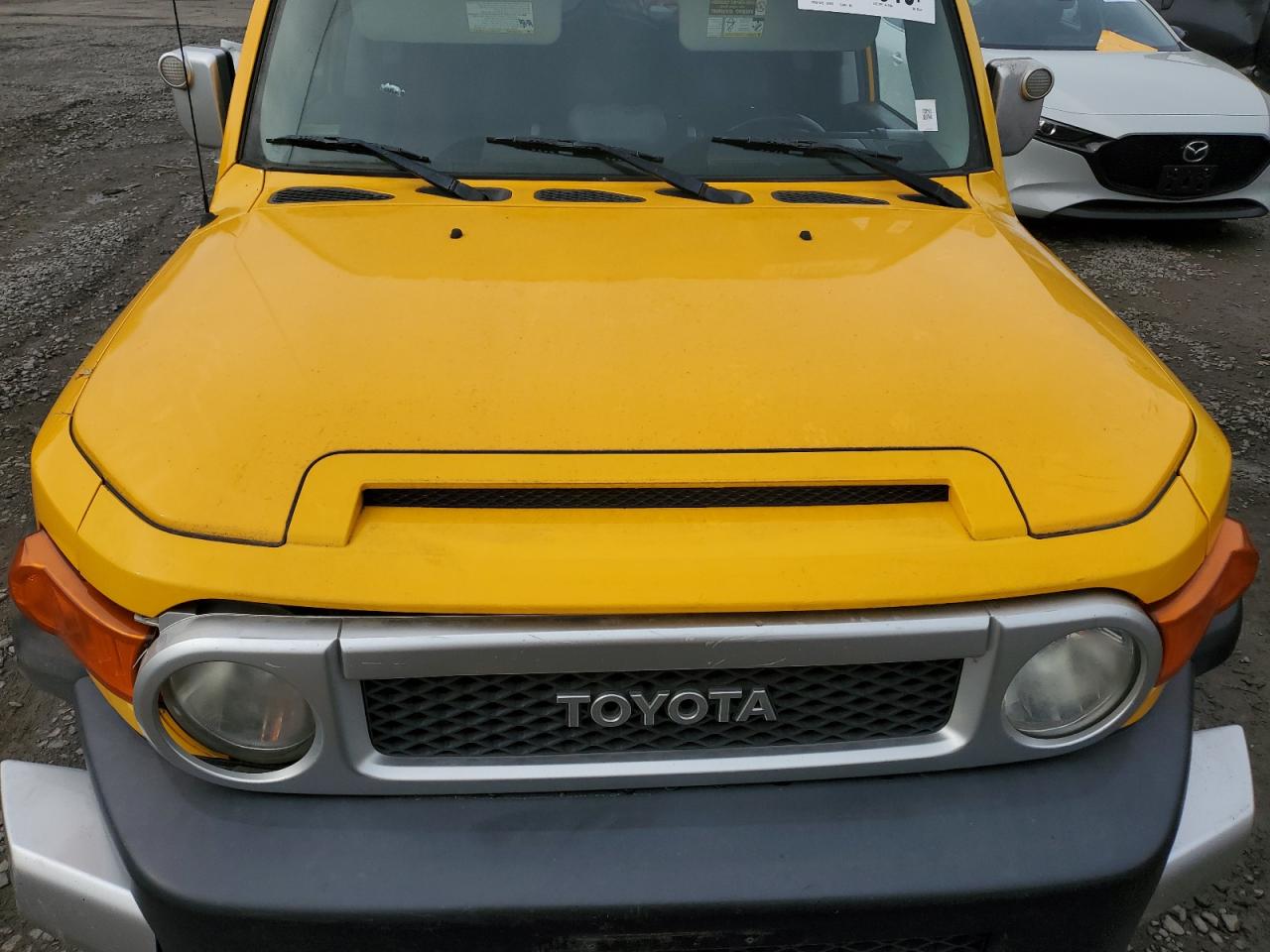 2007 Toyota Fj Cruiser VIN: JTEBU11FX70055552 Lot: 90704915