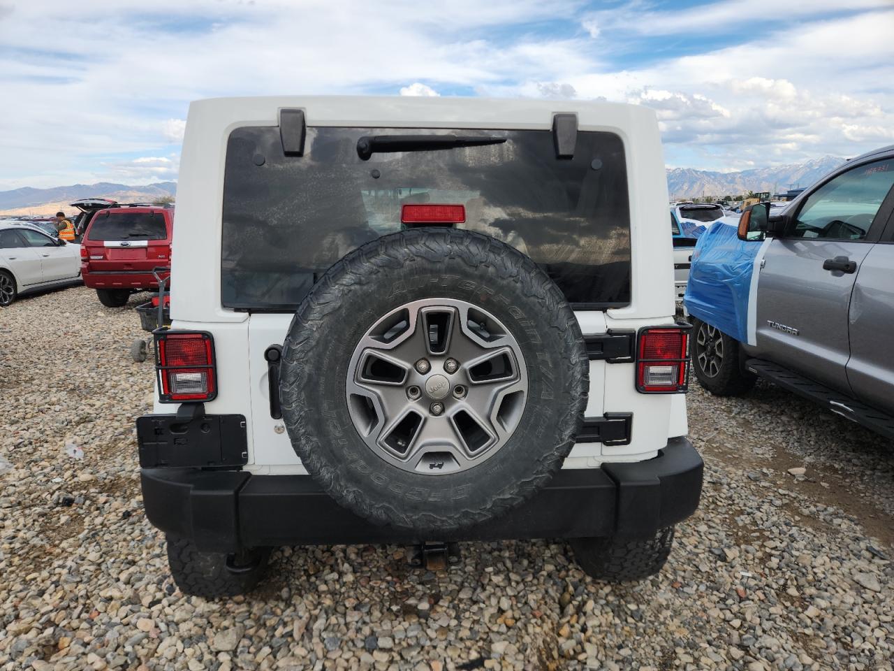 2015 Jeep Wrangler Unlimited Rubicon VIN: 1C4BJWFG4FL772490 Lot: 85526295