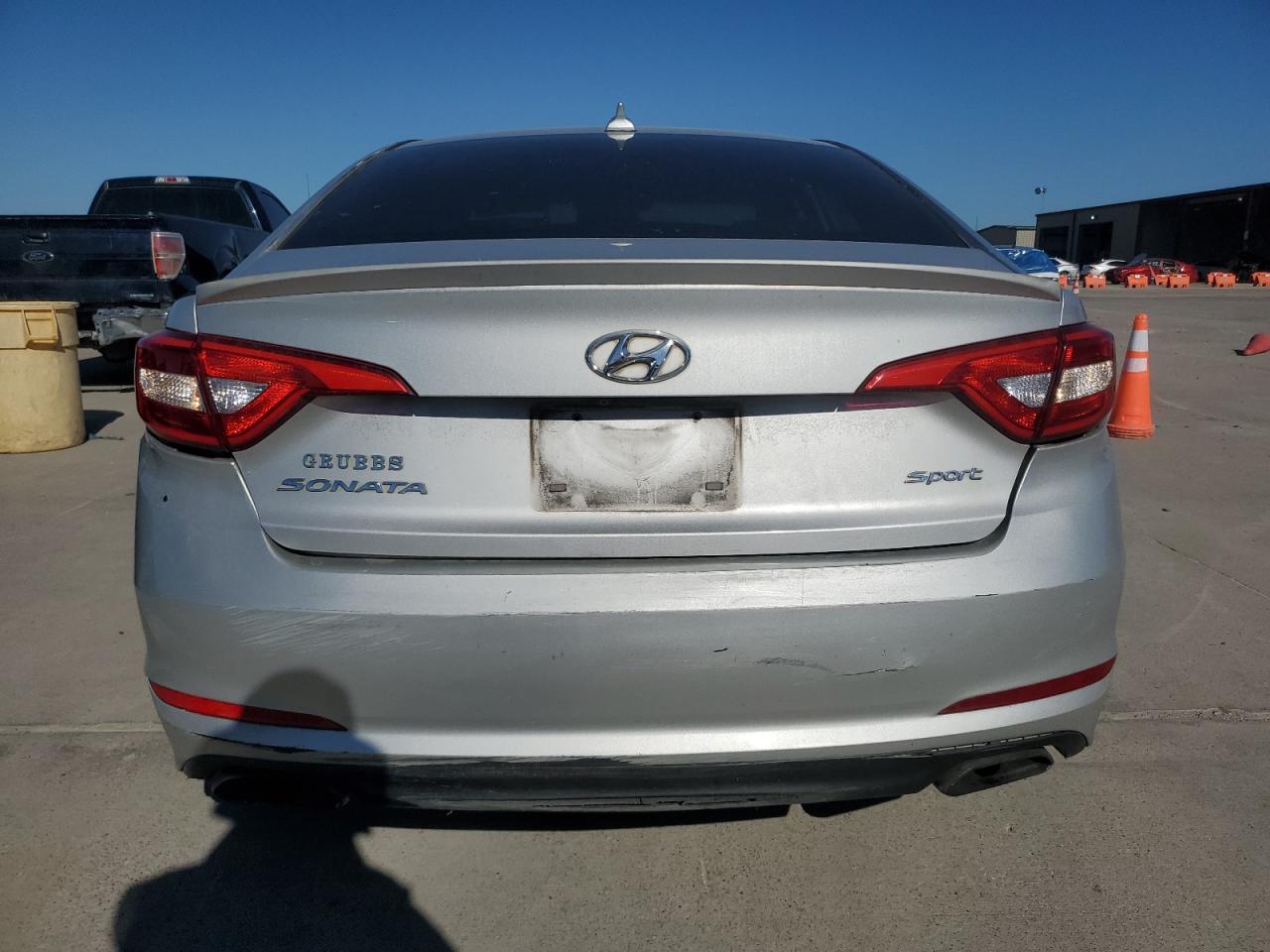 2015 Hyundai Sonata Sport VIN: 5NPE34AF2FH077102 Lot: 87366455