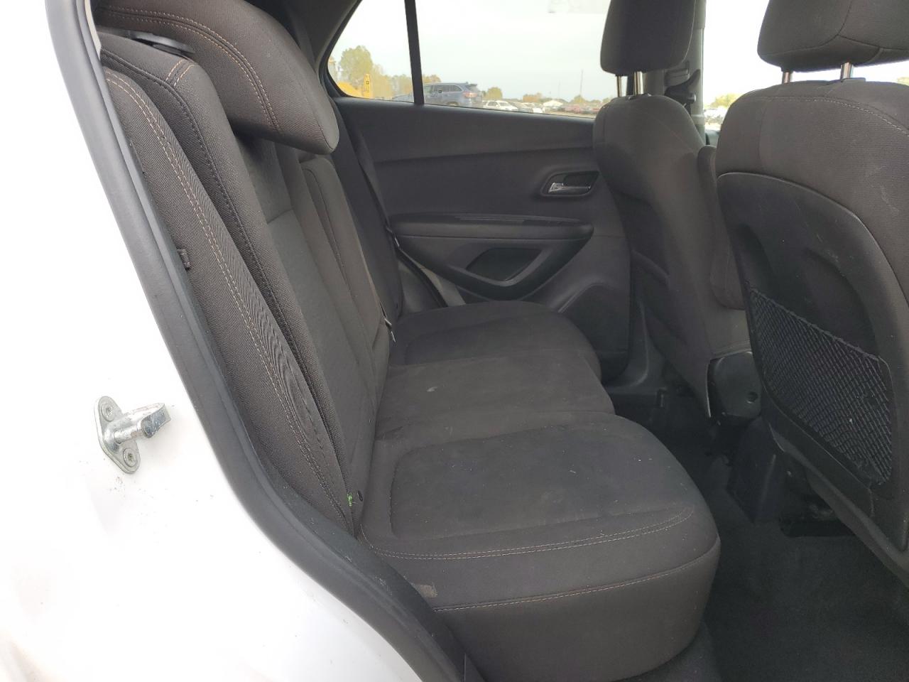 2020 Chevrolet Trax Ls VIN: 3GNCJNSB8LL198993 Lot: 87290655