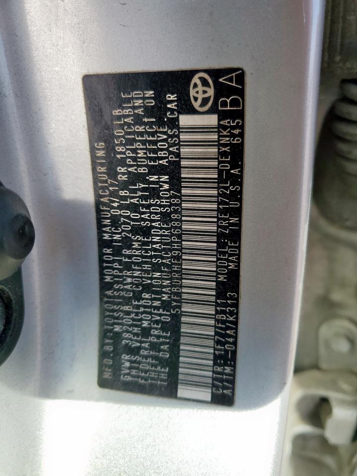 2017 Toyota Corolla L VIN: 5YFBURHE9HP688387 Lot: 82200725