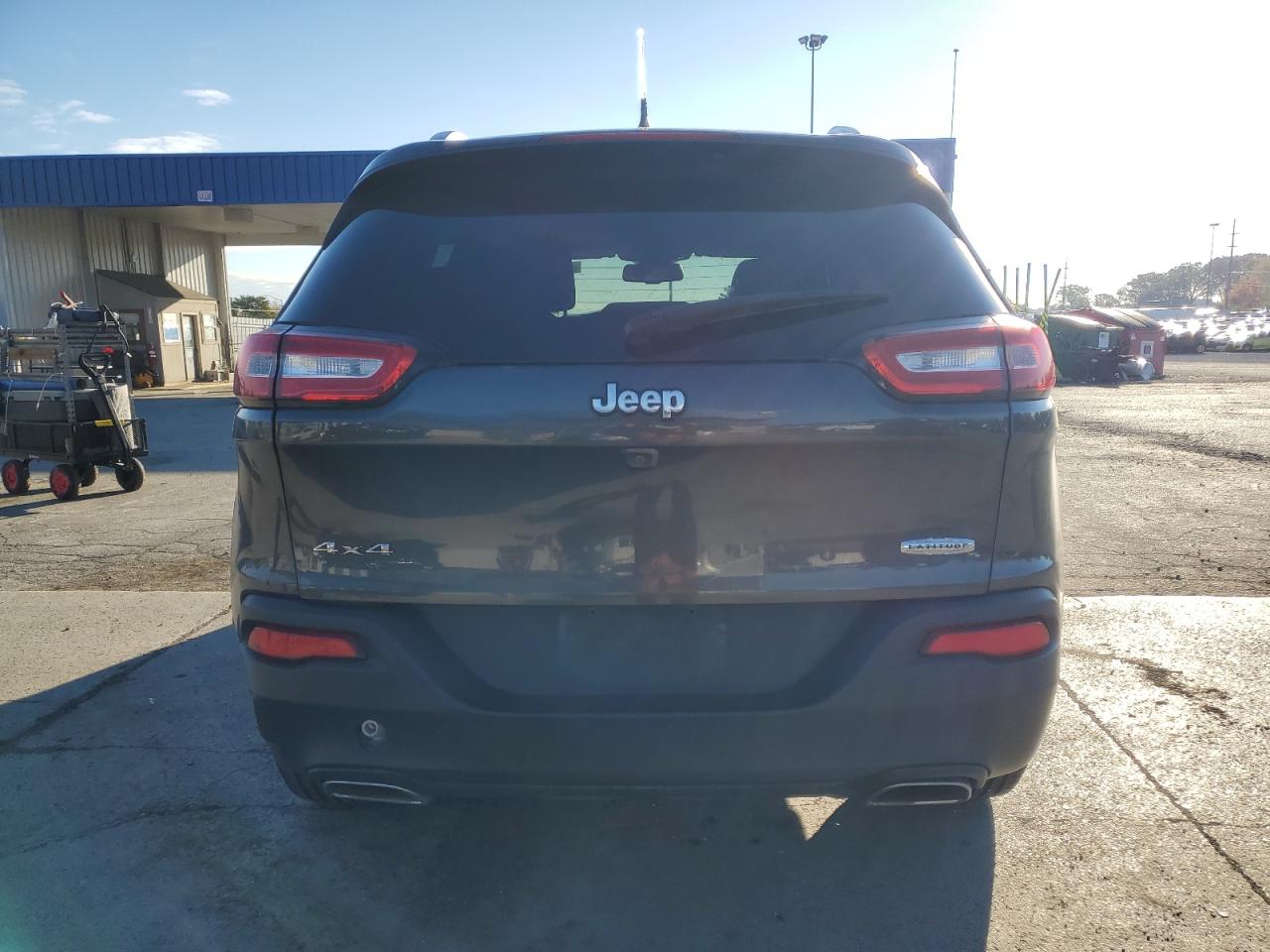 2016 Jeep Cherokee Latitude VIN: 1C4PJMCS6GW140321 Lot: 82723675