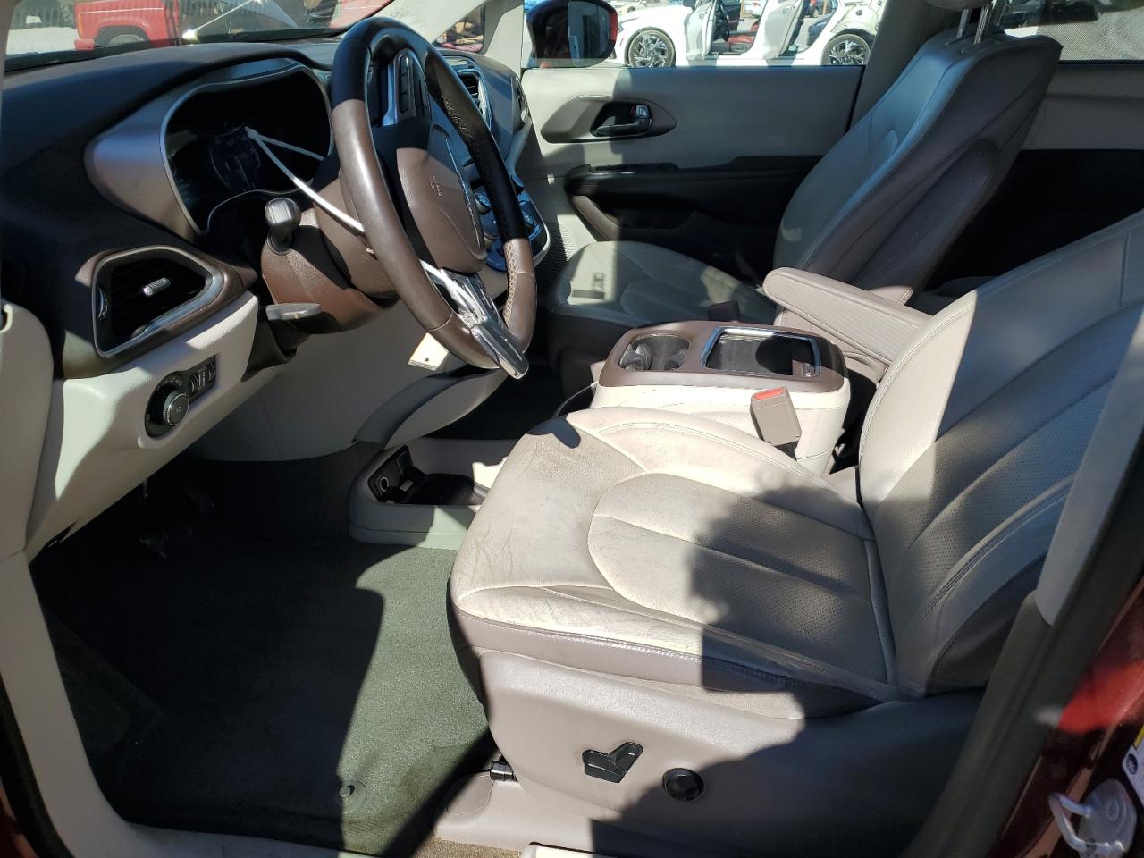 2018 Chrysler Pacifica Touring L Plus VIN: 2C4RC1EG0JR182297 Lot: 86869895