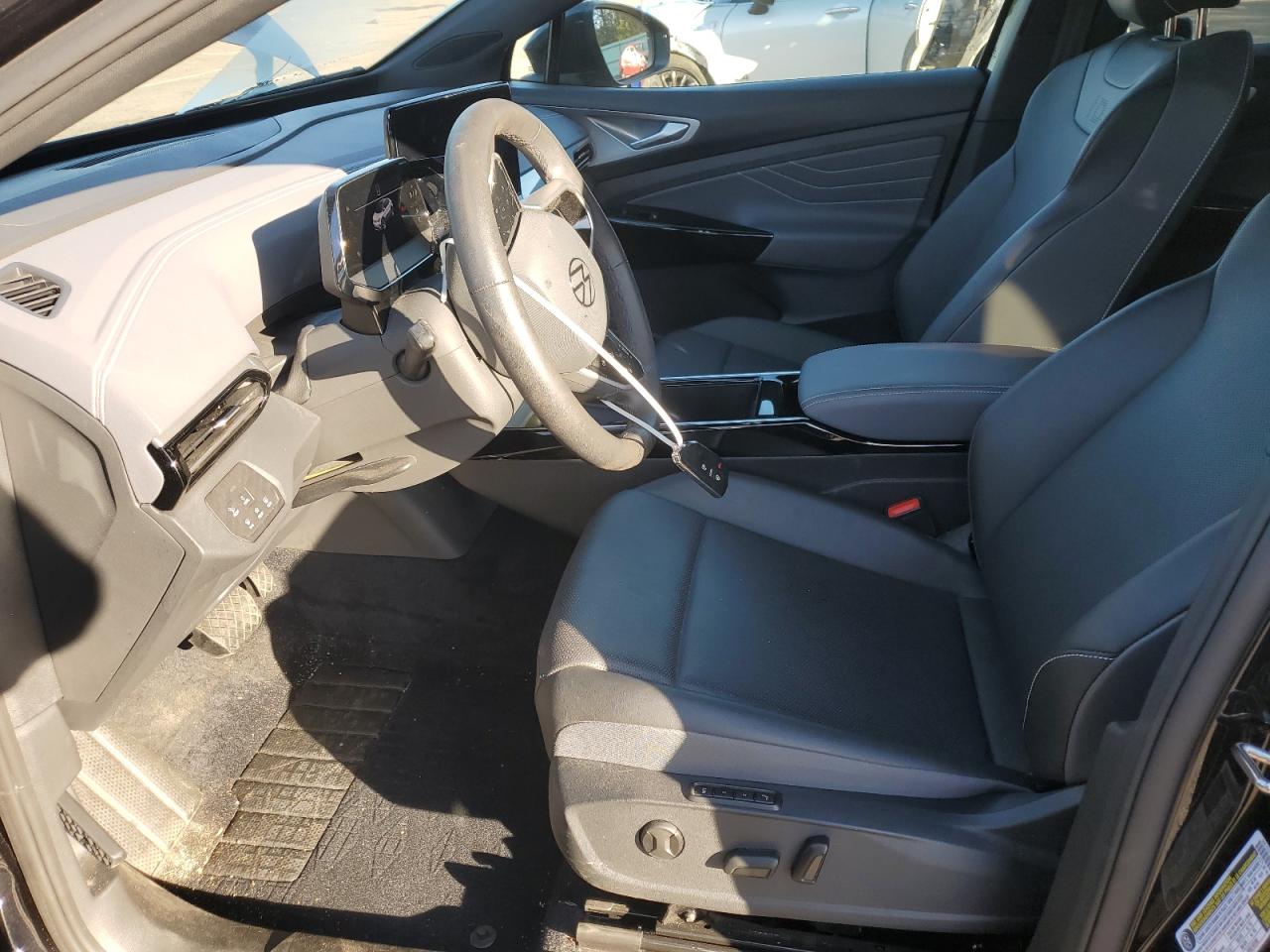 2023 Volkswagen Id.4 Pro S Plus VIN: 1V2JNPE81PC016485 Lot: 84641605