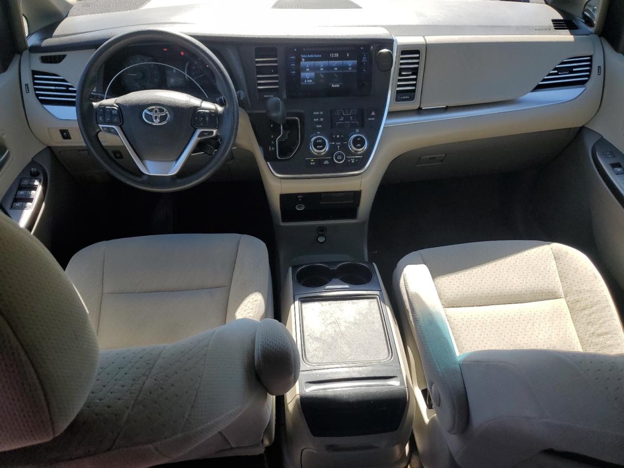 2016 Toyota Sienna Le VIN: 5TDKK3DC5GS745004 Lot: 84778025