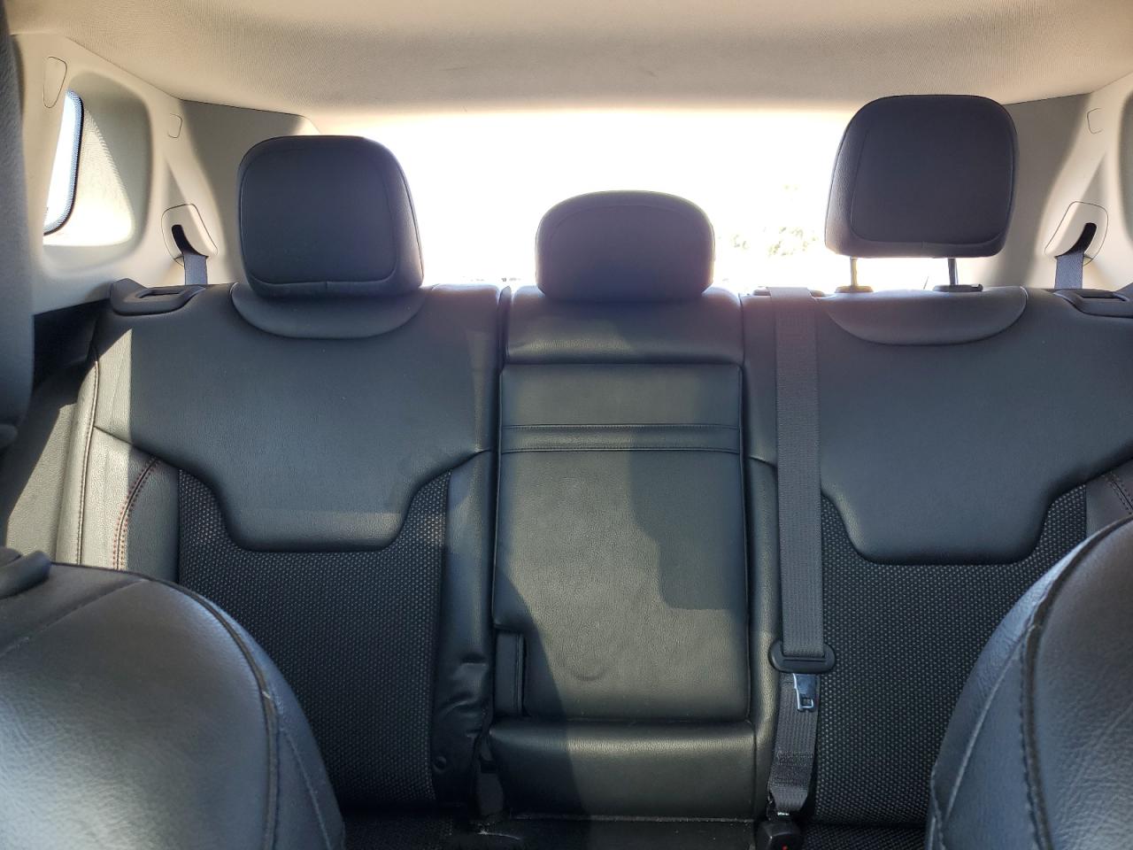 2019 Jeep Compass Trailhawk VIN: 3C4NJDDB0KT709670 Lot: 84705395