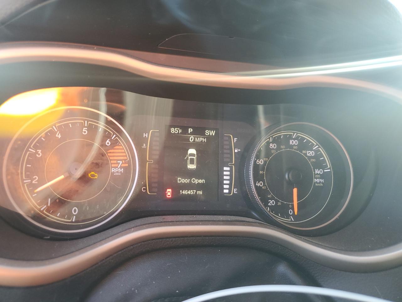 2017 Jeep Cherokee Sport VIN: 1C4PJLABXHW586244 Lot: 85785225