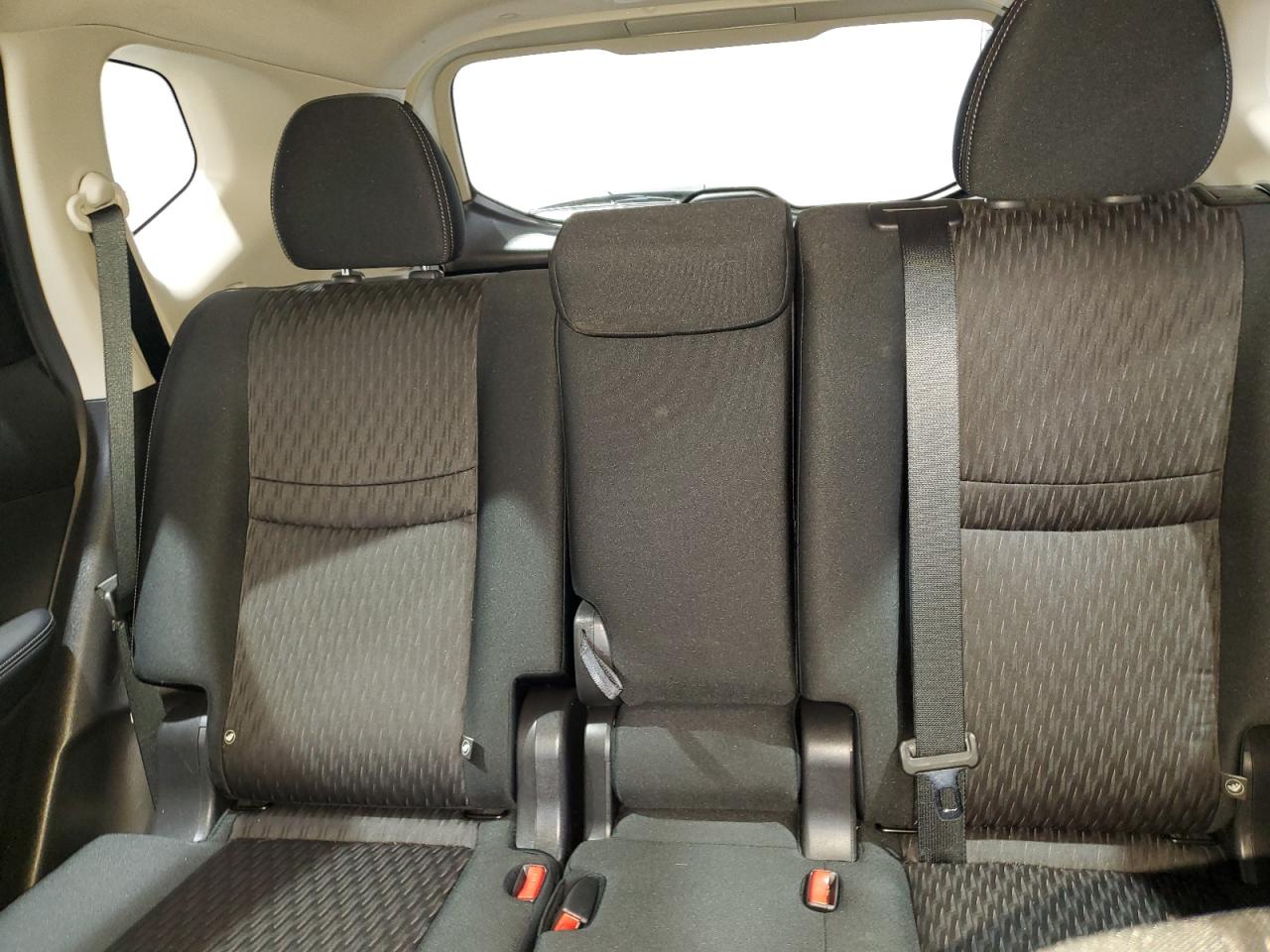 2019 Nissan Rogue S VIN: JN8AT2MV8KW371456 Lot: 86272385