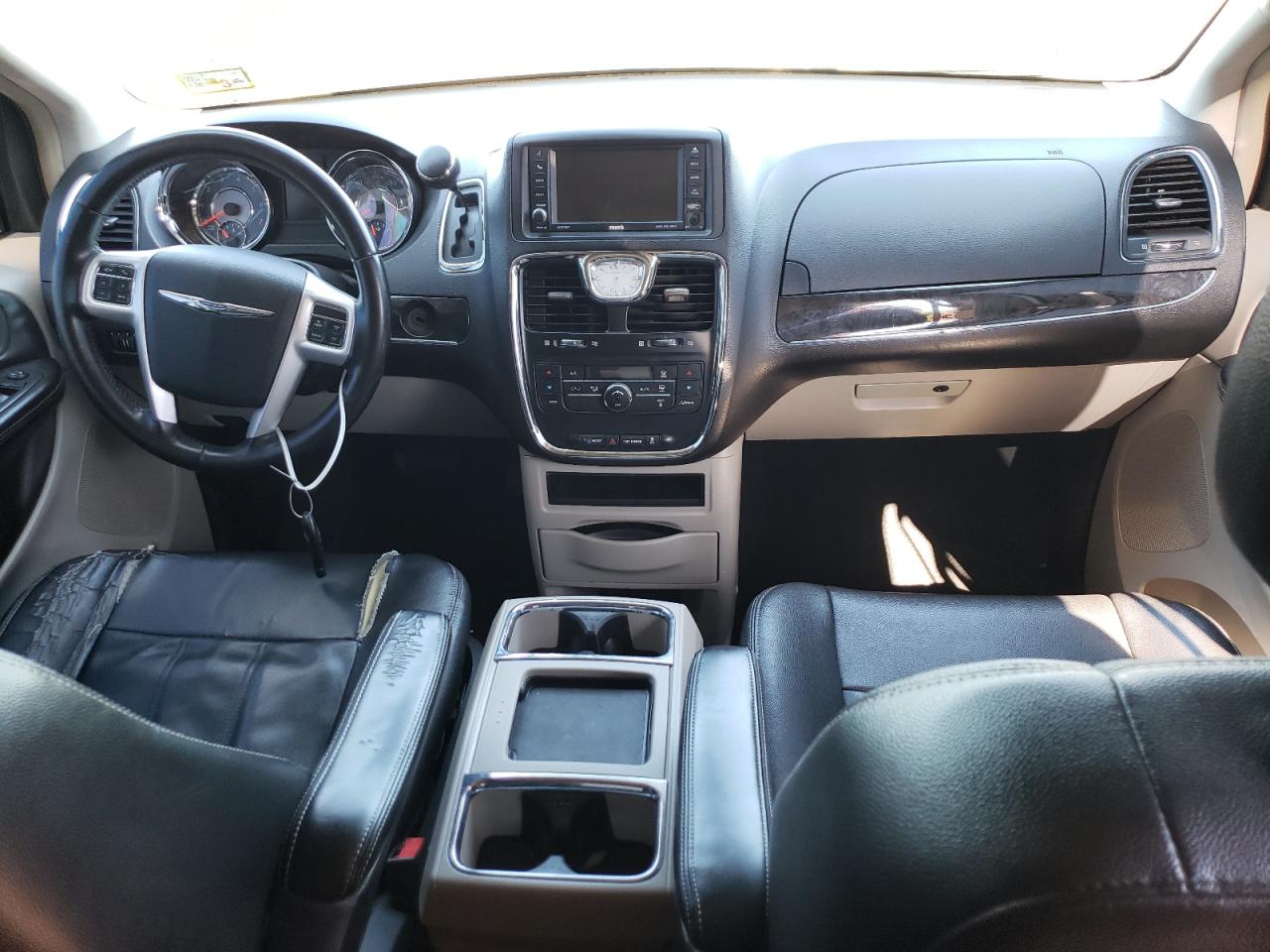 2015 Chrysler Town & Country Touring VIN: 2C4RC1BG8FR513719 Lot: 85320345