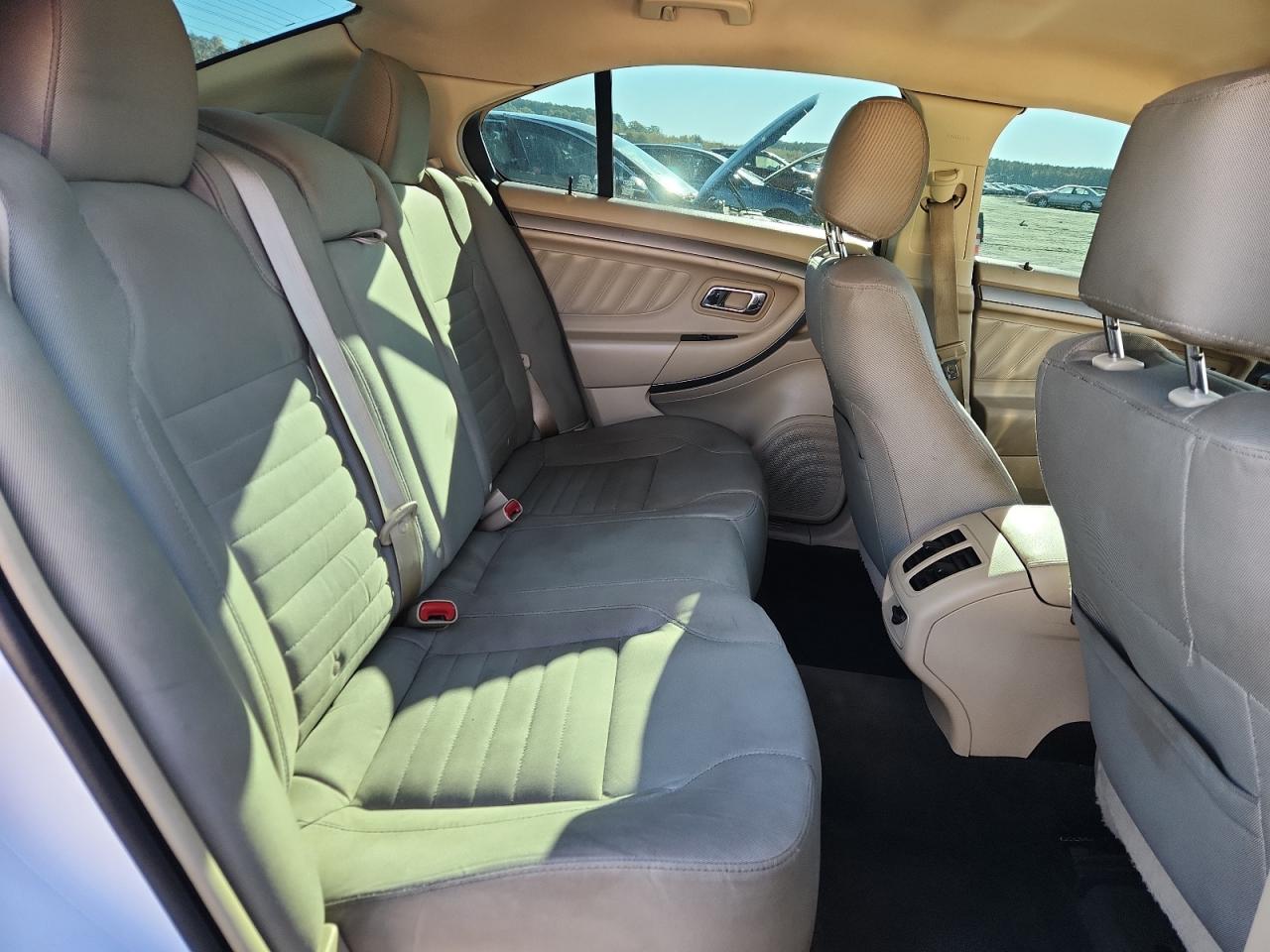 2014 Ford Taurus Se VIN: 1FAHP2D88EG166135 Lot: 90642765