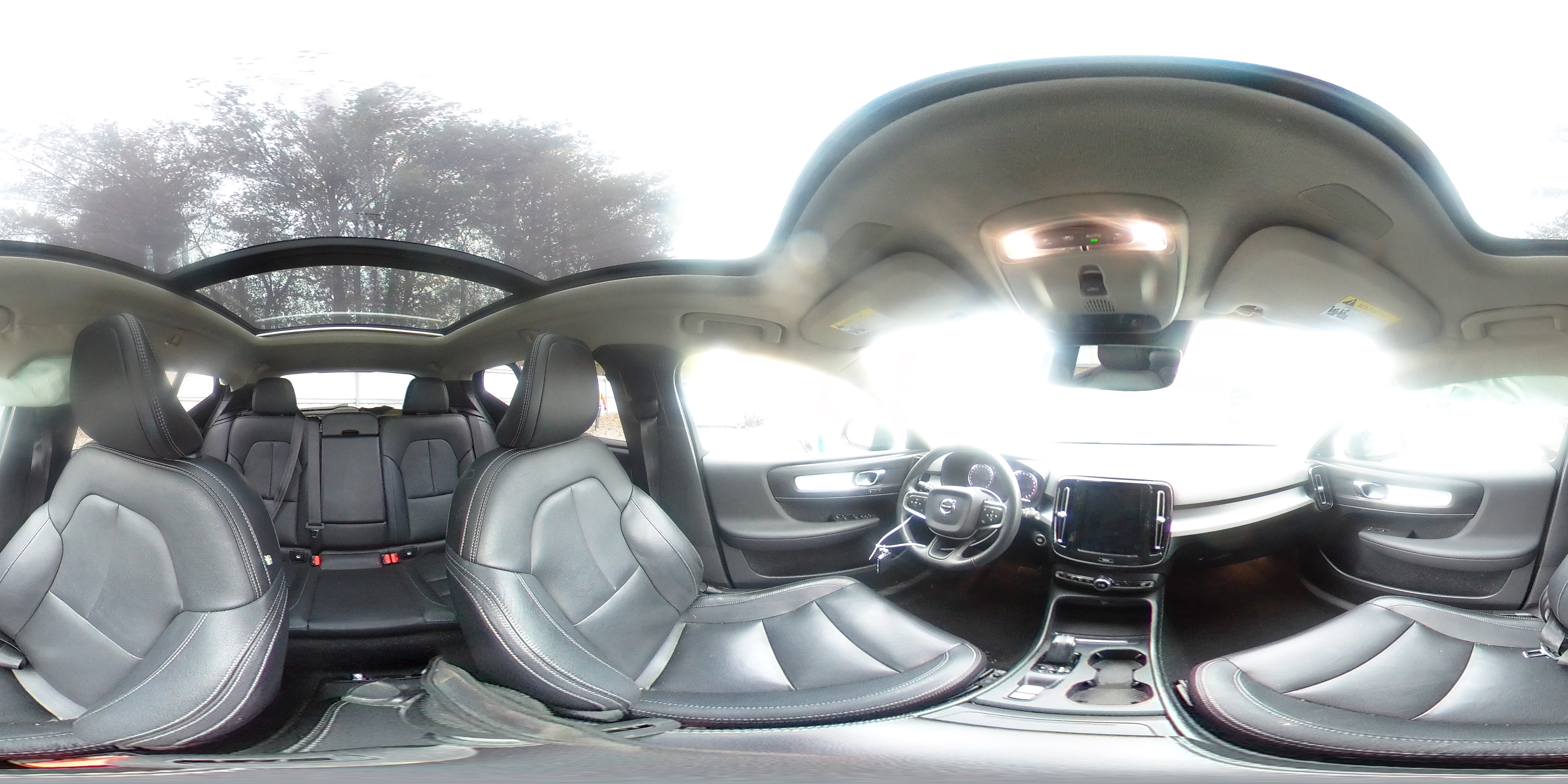 2021 Volvo Xc40 T5 Momentum VIN: YV4162UK7M2395151 Lot: 90362675