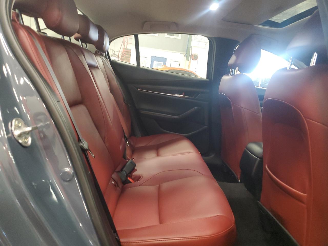 2024 Mazda 3 Preferred VIN: 3MZBPBCM8RM413399 Lot: 85312995