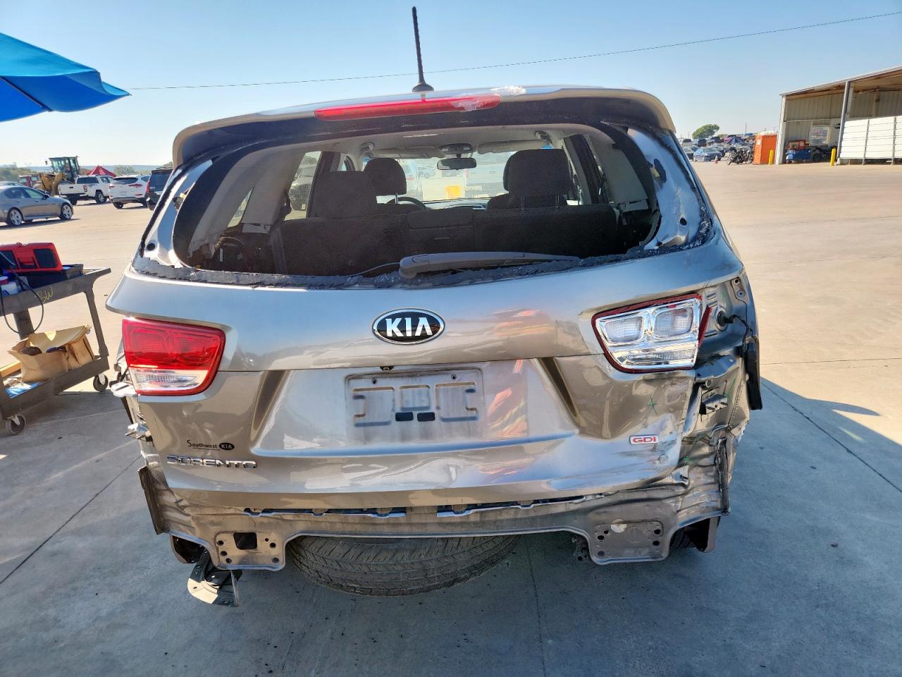 2018 Kia Sorento Lx VIN: 5XYPG4A32JG348825 Lot: 84892085