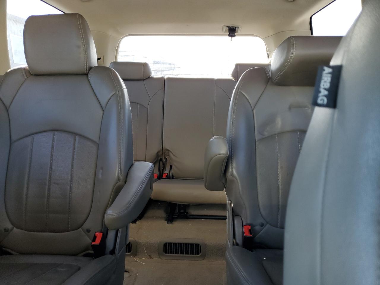 2014 GMC Acadia Denali VIN: 1GKKVTKD1EJ349329 Lot: 90593075