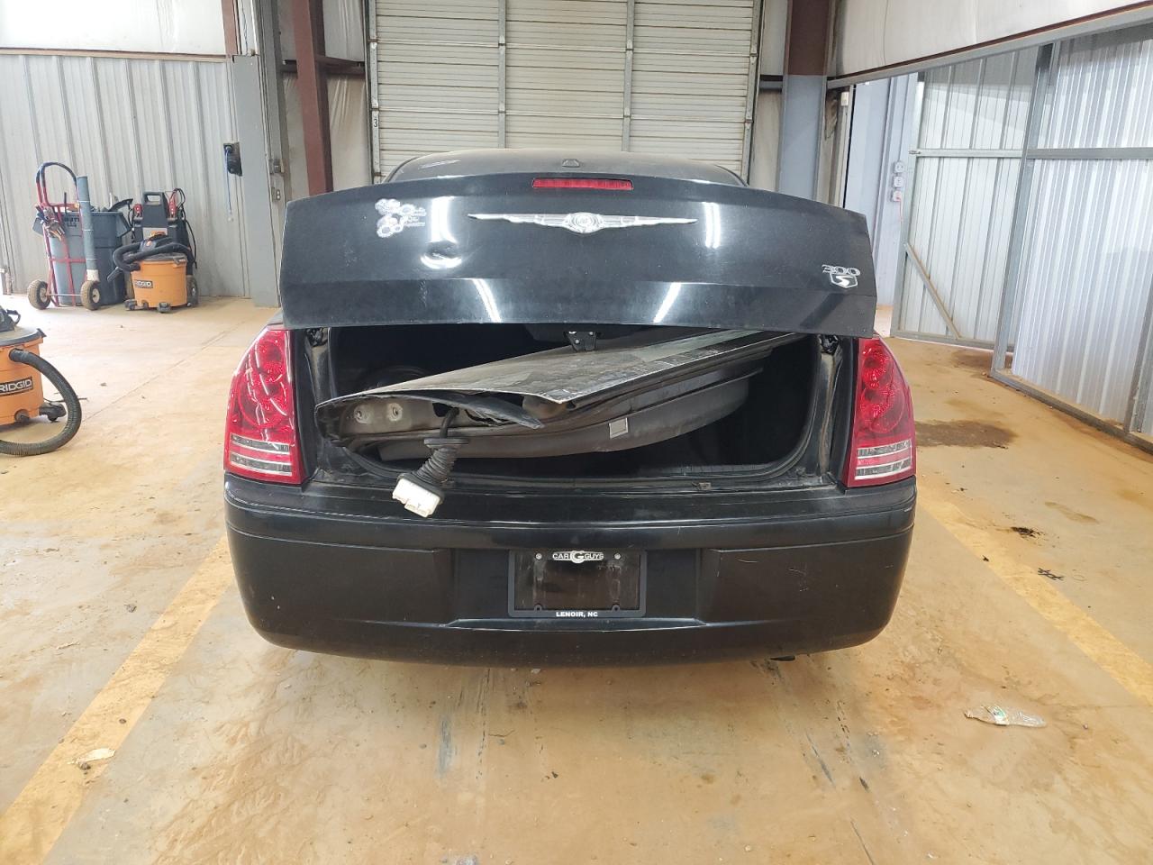 2010 Chrysler 300 S VIN: 2C3CA2CV7AH297640 Lot: 85286025