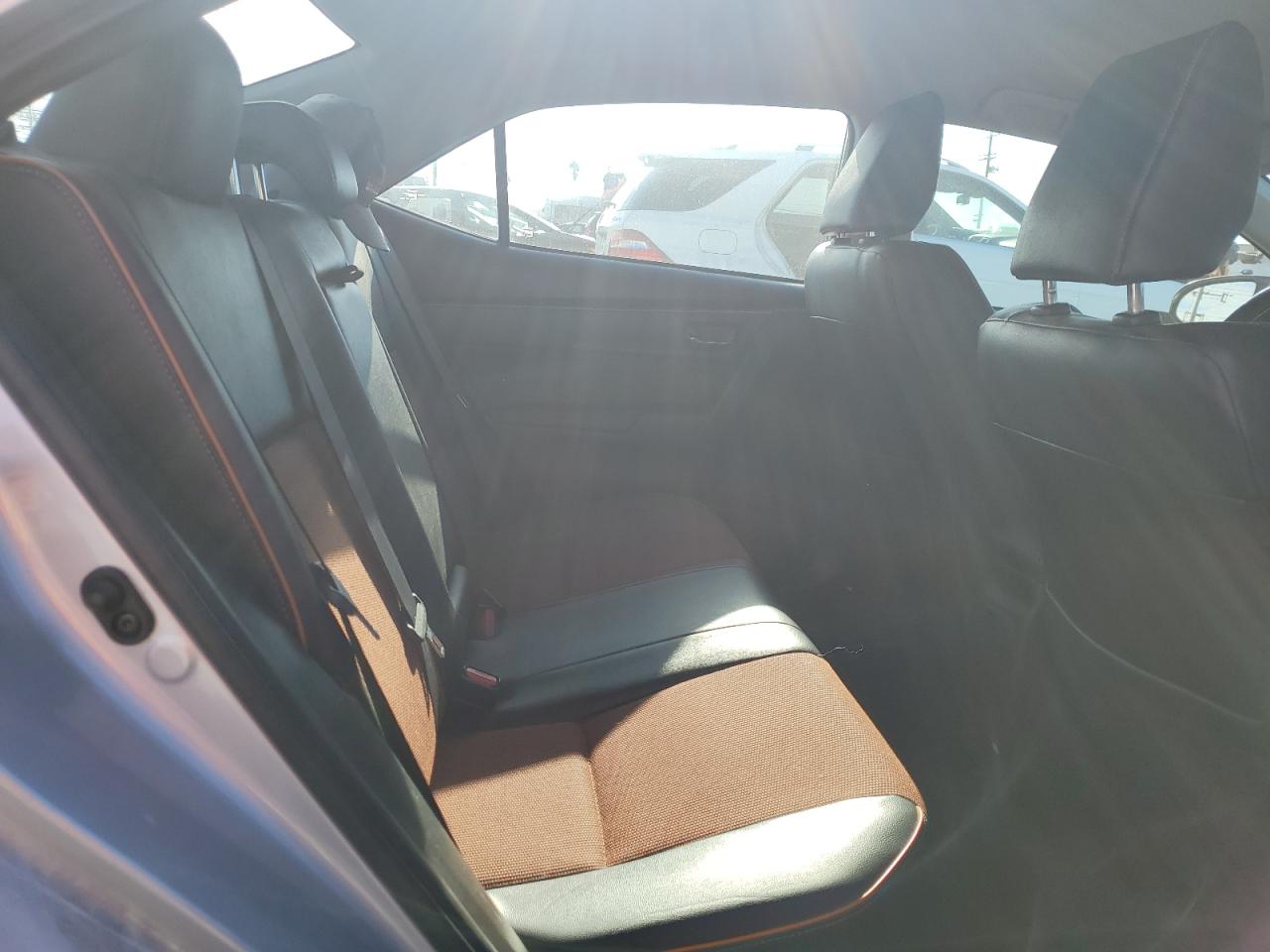 2017 Toyota Corolla L VIN: 5YFBURHE6HP692946 Lot: 86087595