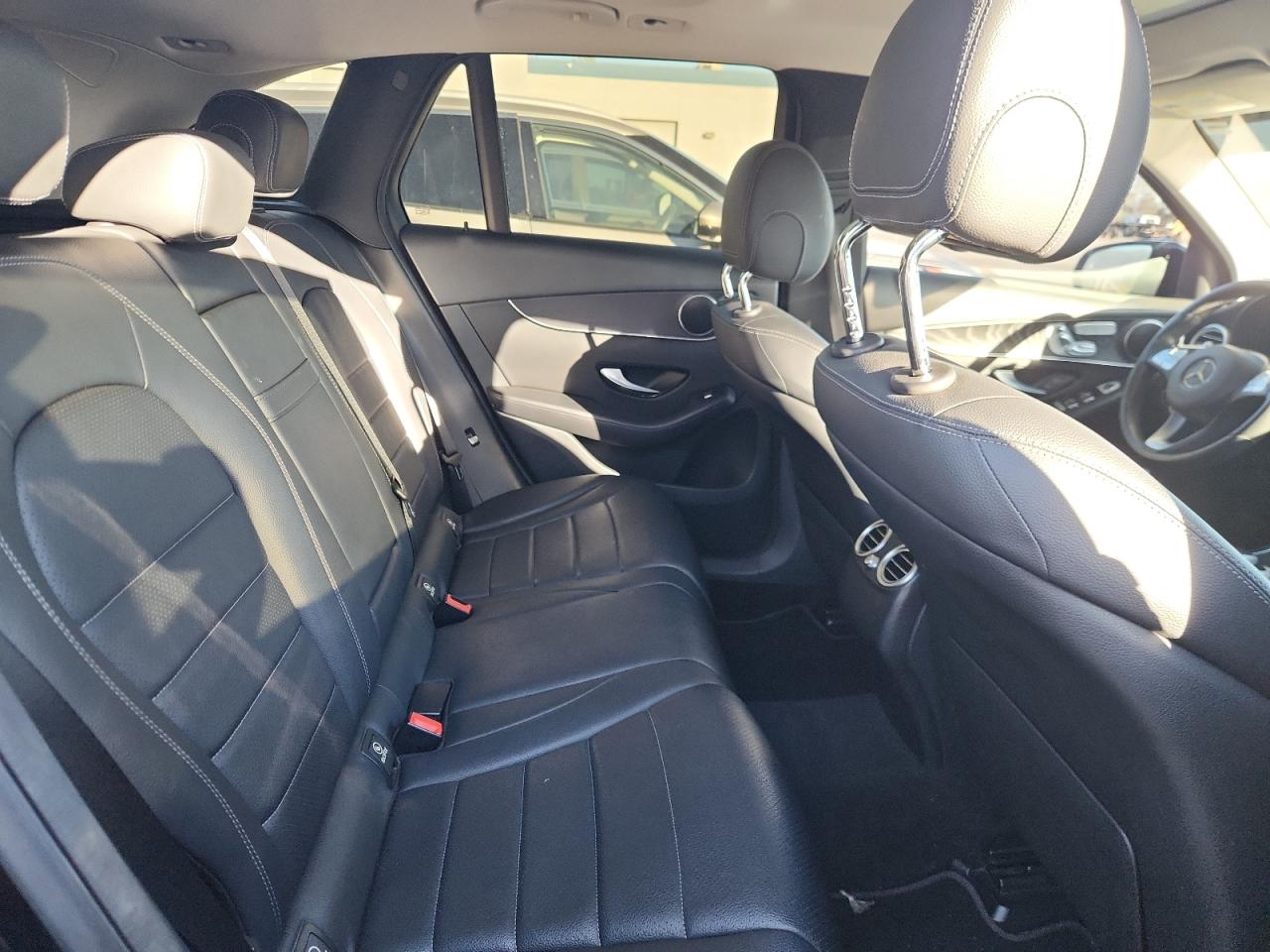 2016 Mercedes-Benz Glc 300 4Matic VIN: WDC0G4KB2GF042334 Lot: 90689575