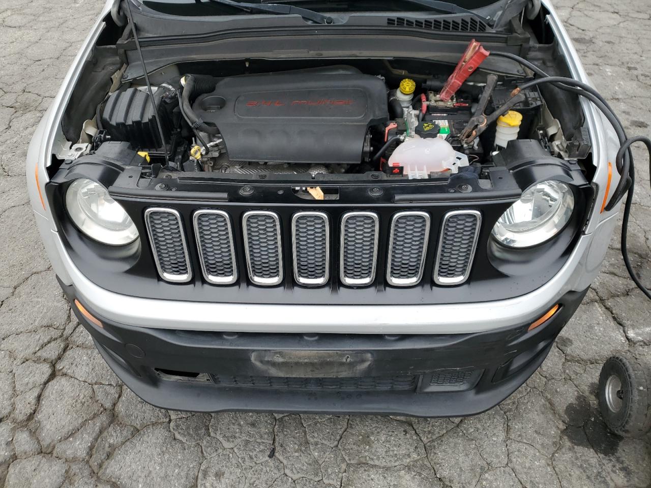 2015 Jeep Renegade Sport VIN: ZACCJAAT2FPB79699 Lot: 82349755