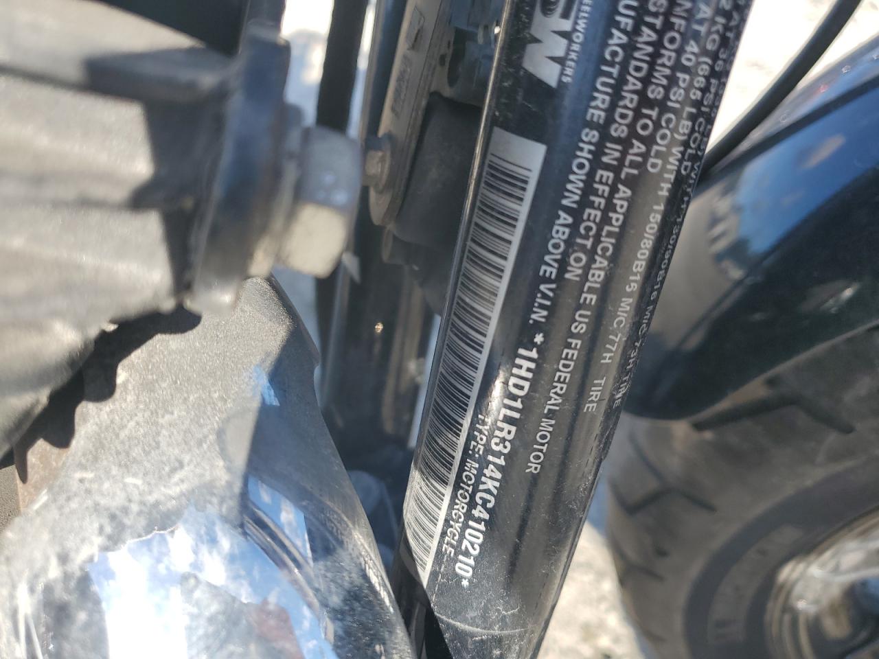 2019 Harley-Davidson Xl1200 Xs VIN: 1HD1LR314KC410210 Lot: 90475055