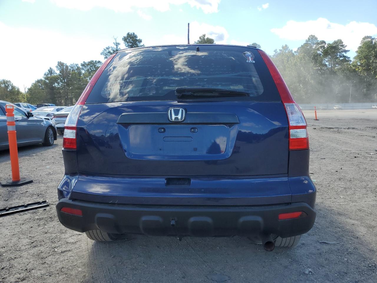 2008 Honda Cr-V Lx VIN: 3CZRE38388G710208 Lot: 90035185
