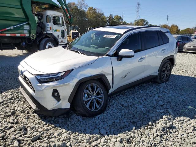 TOYOTA RAV4 XLE PREMIUM 2023