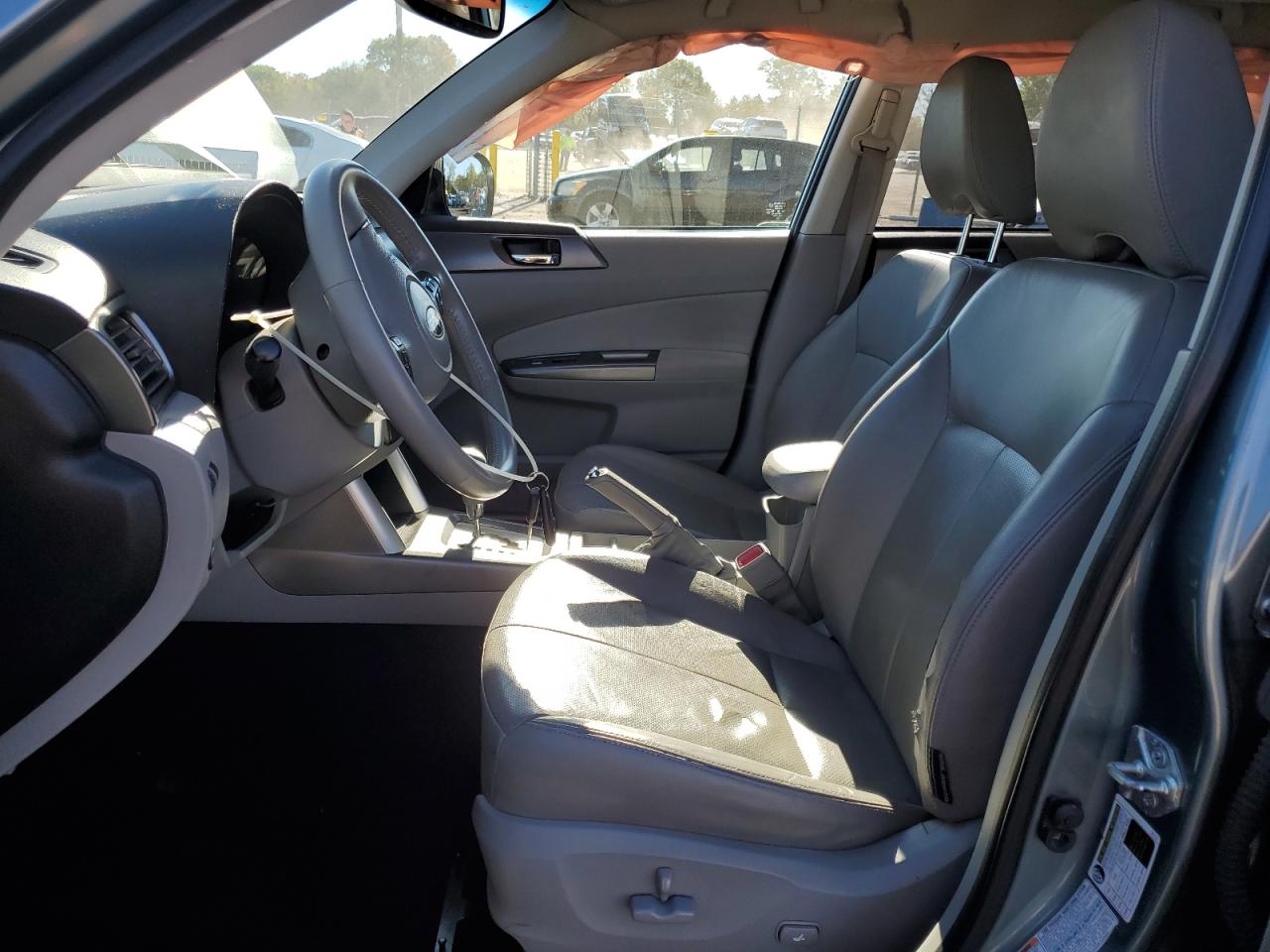 2011 Subaru Forester Limited VIN: JF2SHAEC4BH715878 Lot: 86841125