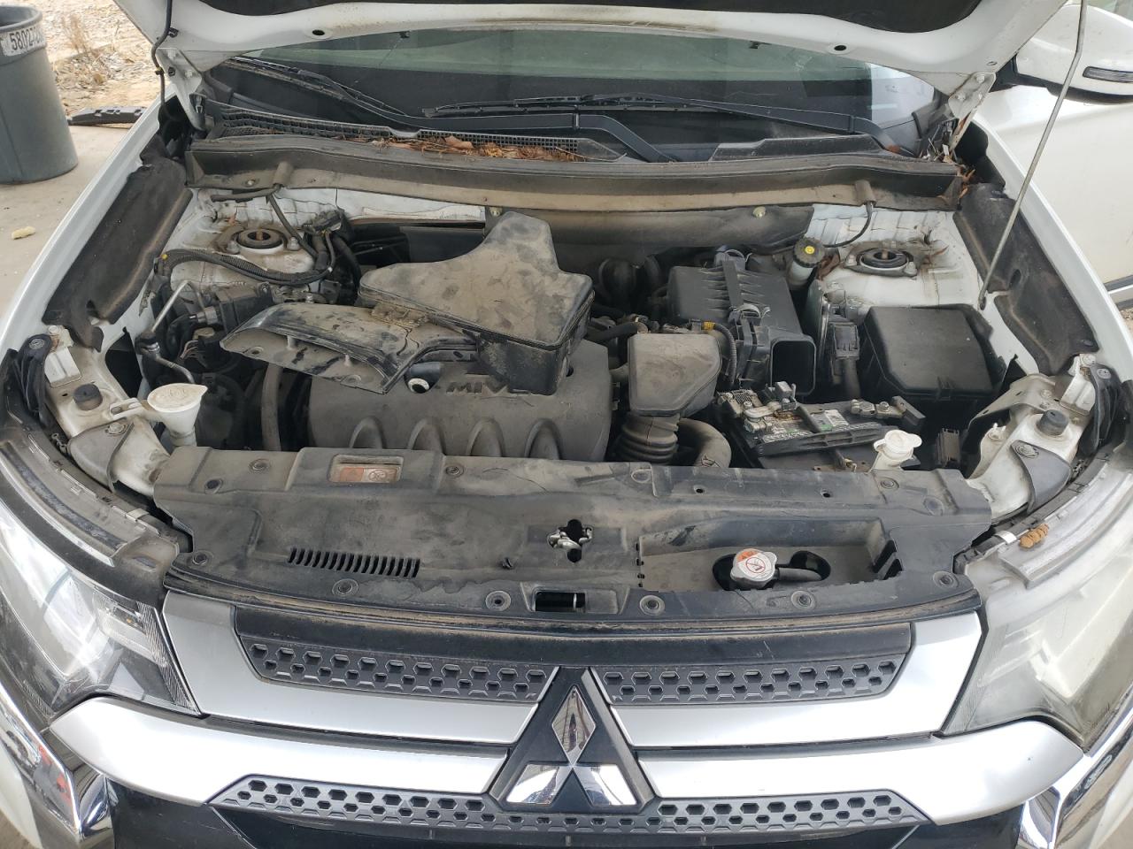 2020 Mitsubishi Outlander Se VIN: JA4AZ3A3XLZ038446 Lot: 85363325