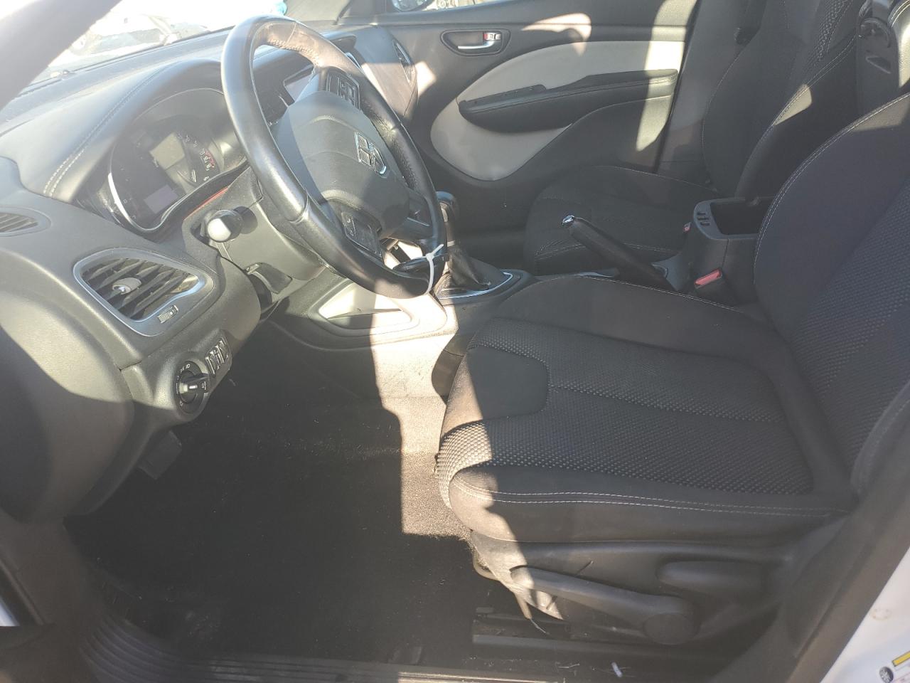 2015 Dodge Dart Sxt VIN: 1C3CDFBB2FD267245 Lot: 86083405