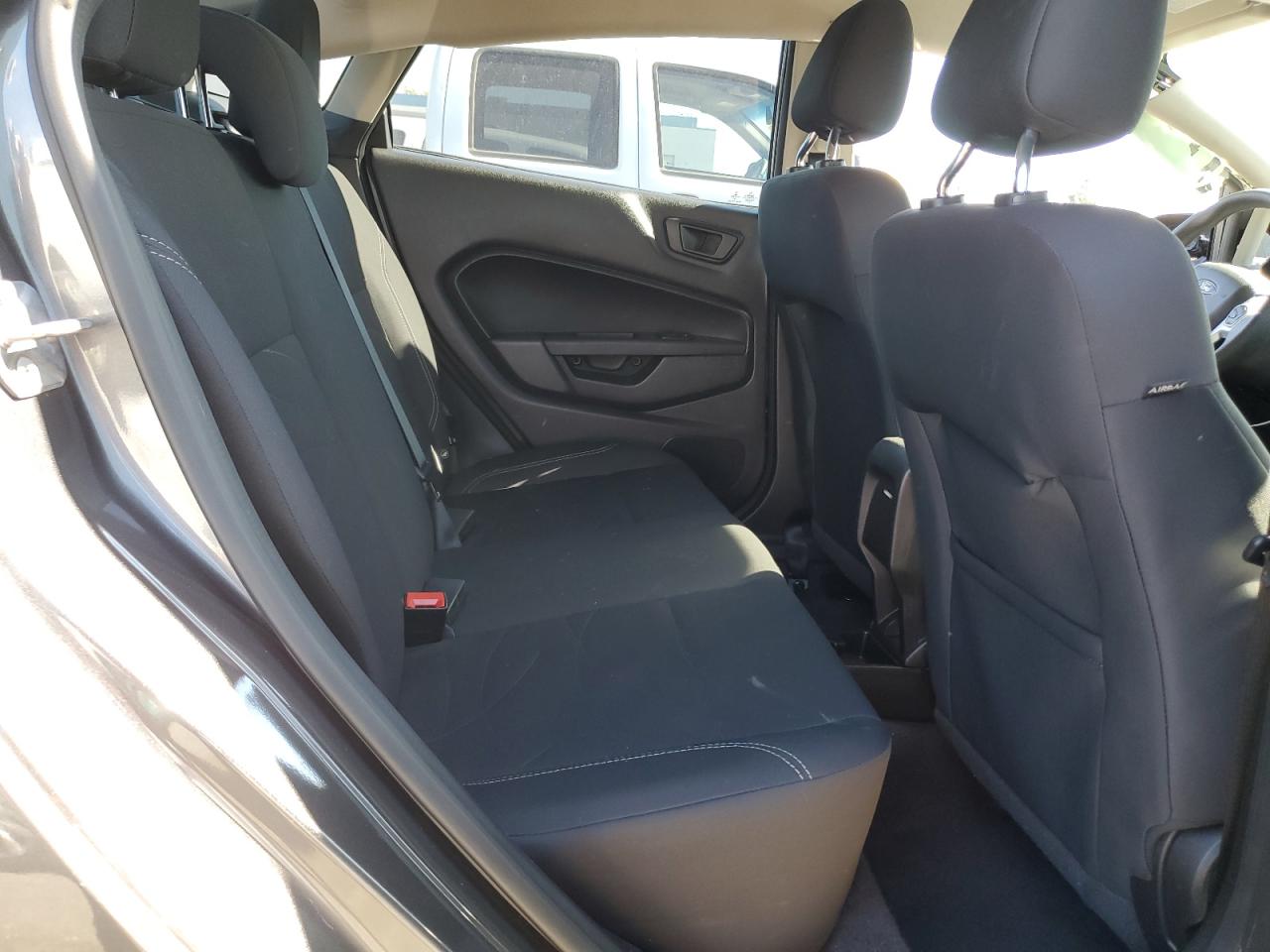 2019 Ford Fiesta Se VIN: 3FADP4BJ3KM127535 Lot: 89924985