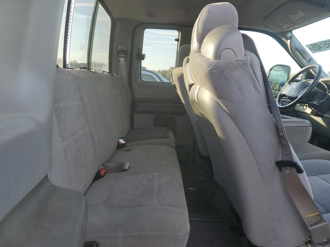 2004 Ford F250 Super Duty VIN: 1FTNX21LX4EB33458 Lot: 84651425