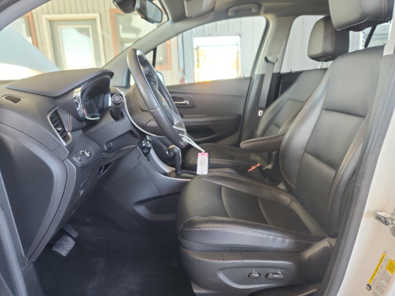 2021 Chevrolet Trax 1Lt VIN: KL7CJLSBXMB331752 Lot: 90433175