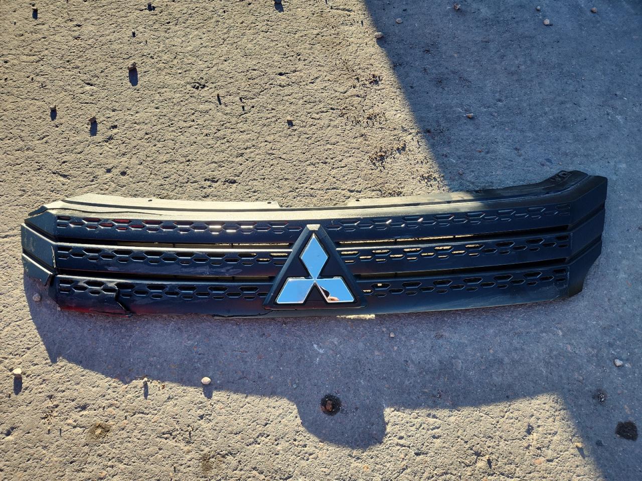 2024 Mitsubishi Eclipse Cross Le VIN: JA4ATVAA8RZ002601 Lot: 82346395