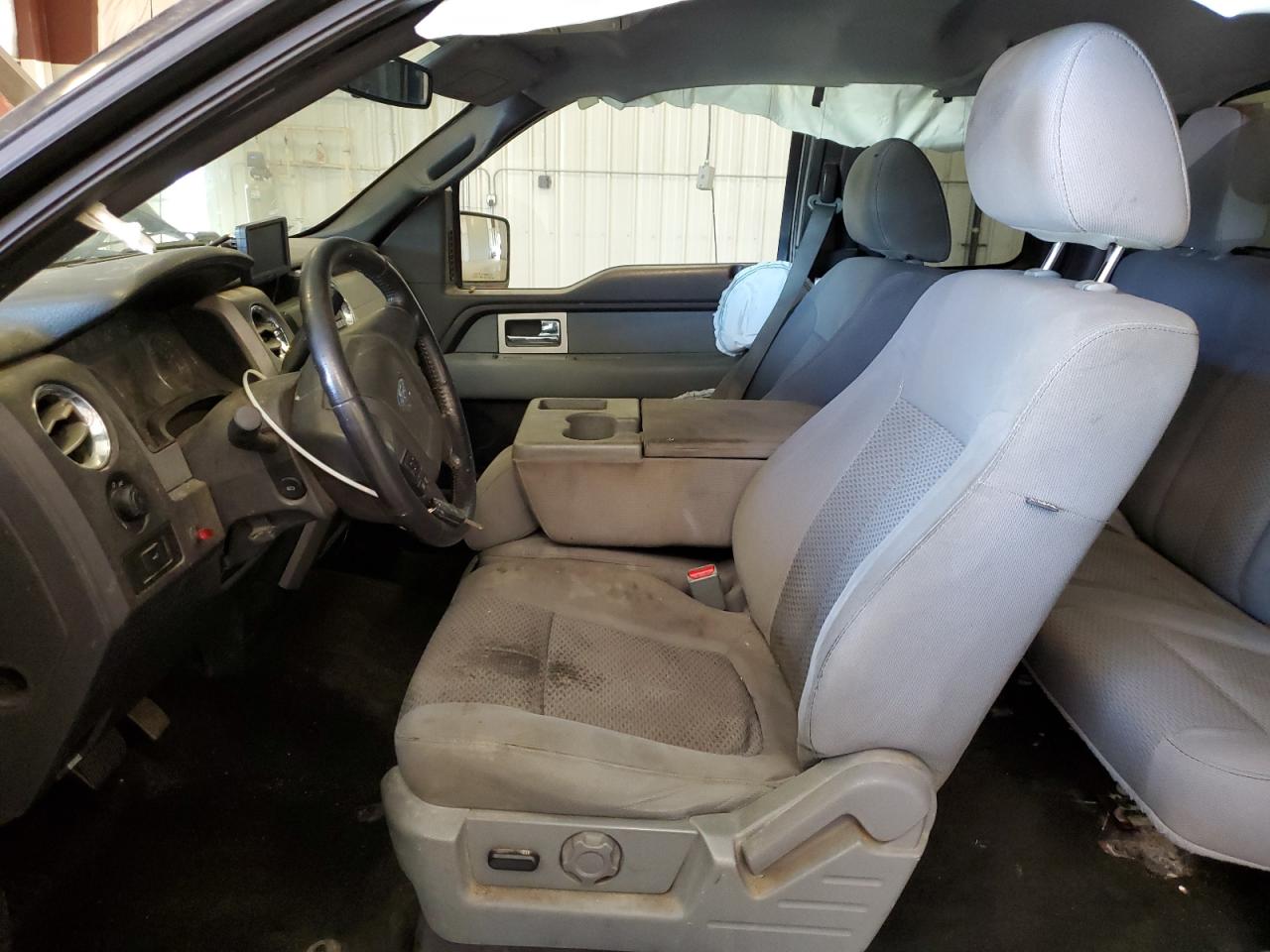 2011 Ford F150 Super Cab VIN: 1FTFX1EF5BFA73129 Lot: 84644055