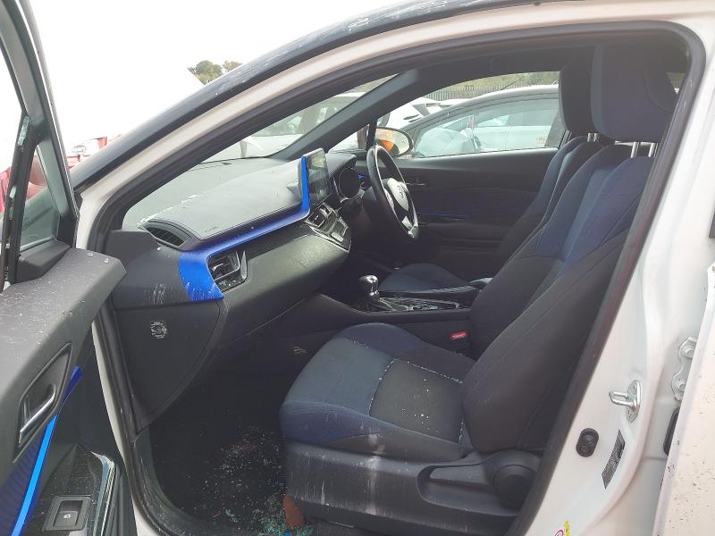 2017 TOYOTA C-HR DYNAMIC HEV CVT 