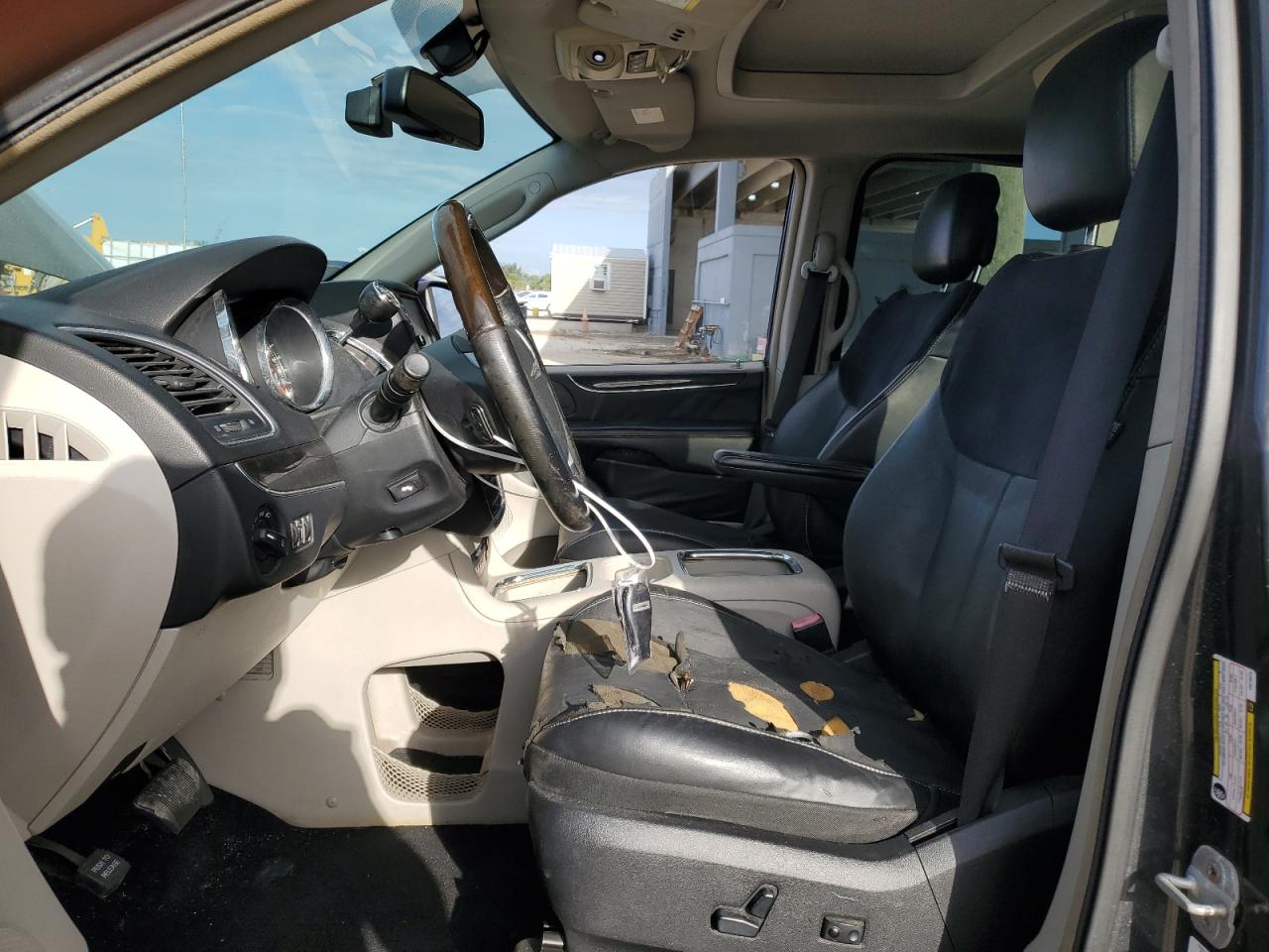 2012 Chrysler Town & Country Limited VIN: 2C4RC1GG6CR218073 Lot: 84699485