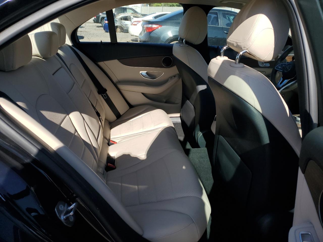 2019 Mercedes-Benz C 300 4Matic VIN: 55SWF8EB1KU289992 Lot: 82409405