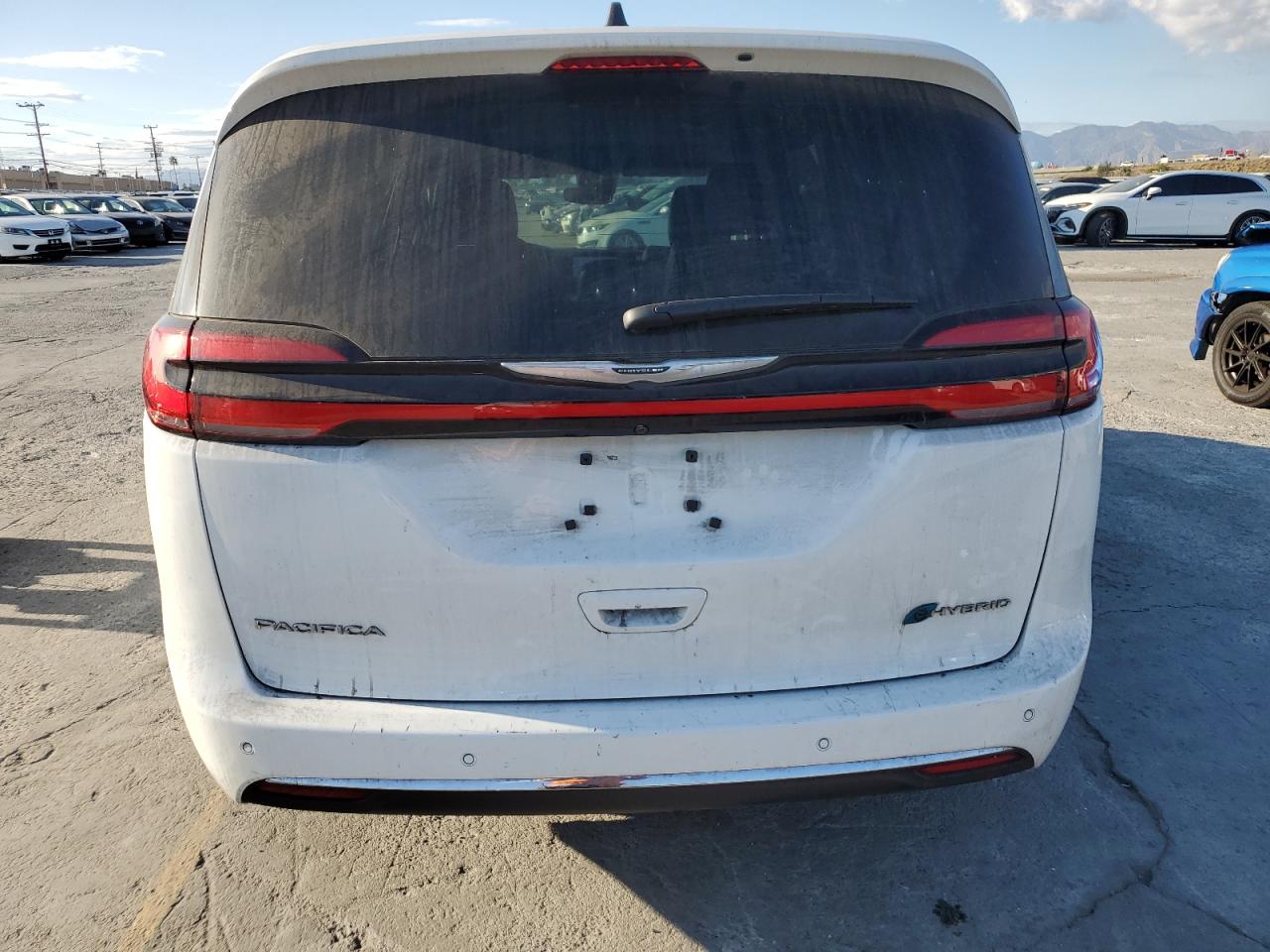 2023 Chrysler Pacifica Hybrid Touring L VIN: 2C4RC1L79PR622755 Lot: 89672075