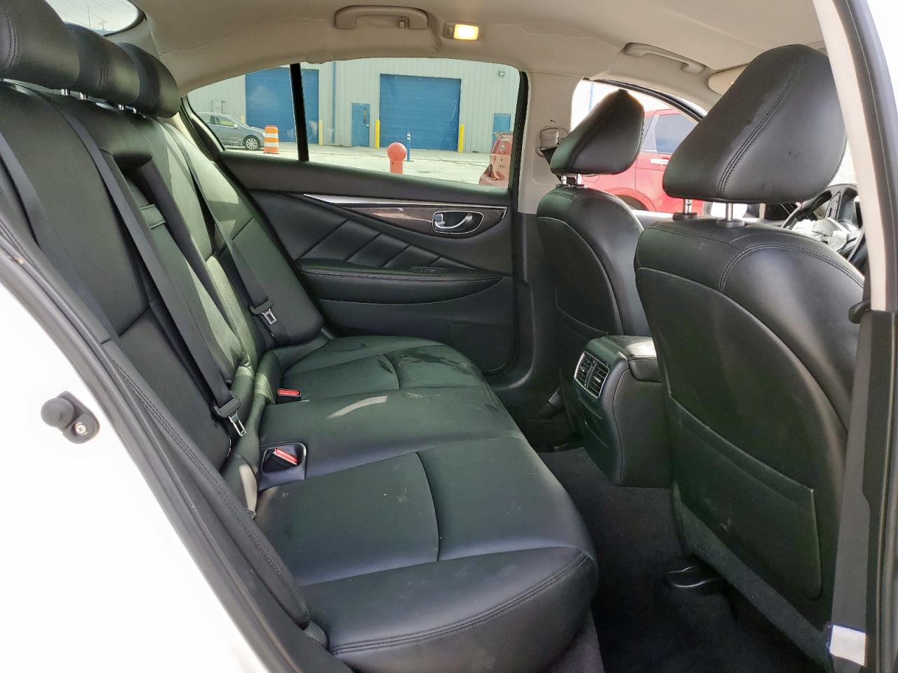 2018 Infiniti Q50 Pure VIN: JN1CV7AP2JM240473 Lot: 90371025